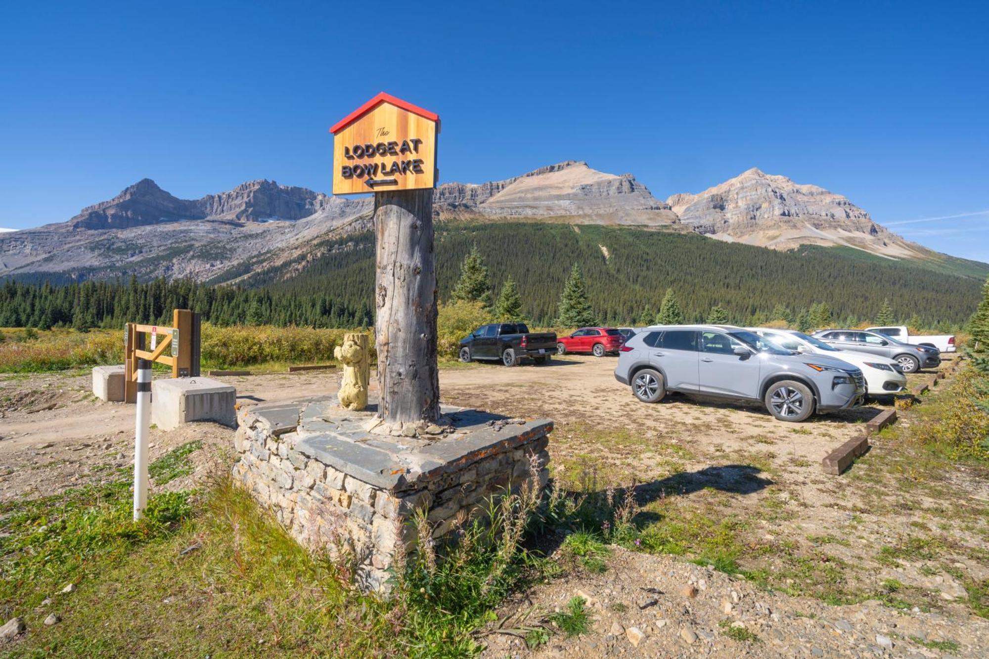 The Lodge At Bow Lake Lake Louise Εξωτερικό φωτογραφία