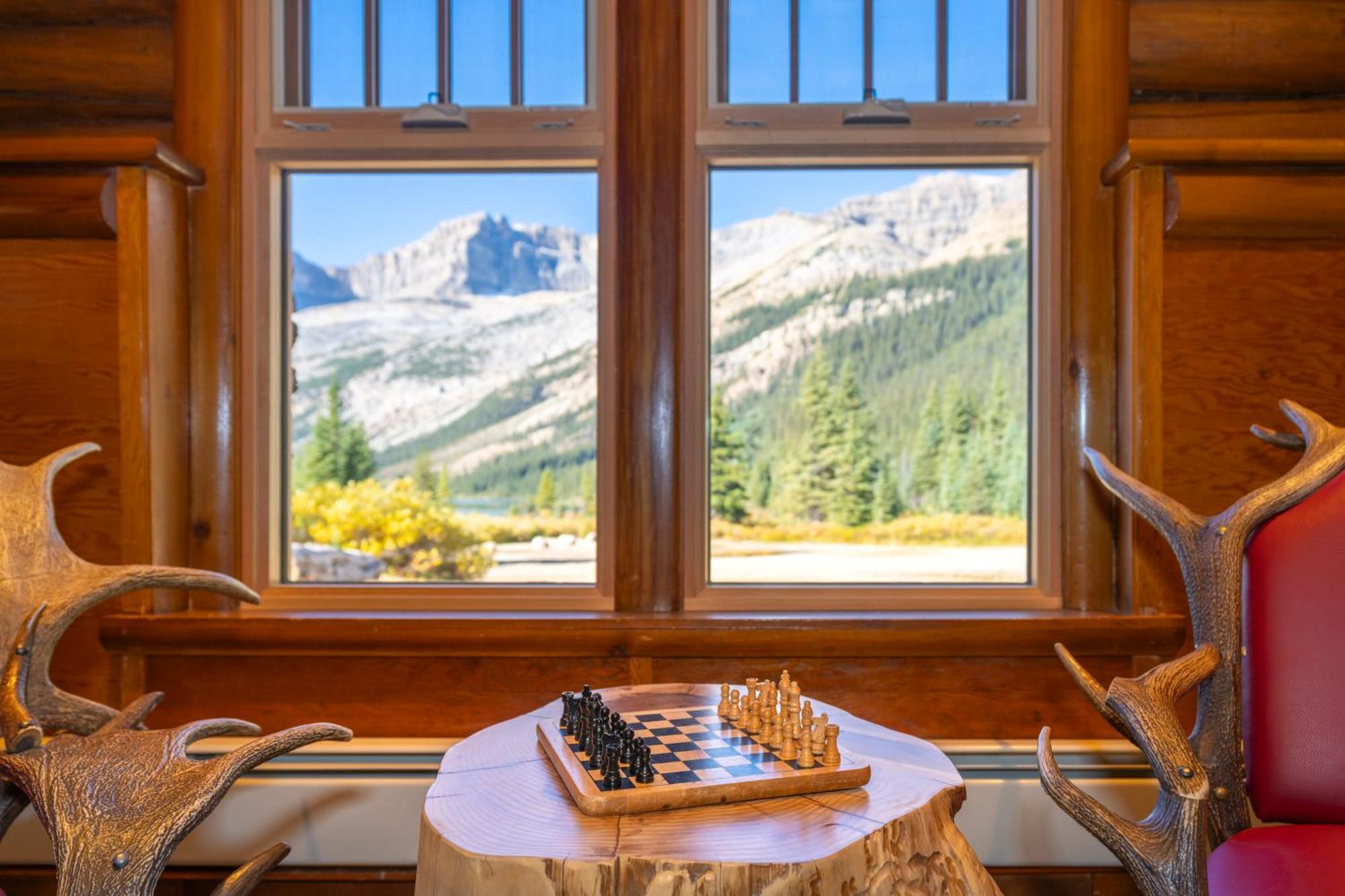 The Lodge At Bow Lake Lake Louise Εξωτερικό φωτογραφία