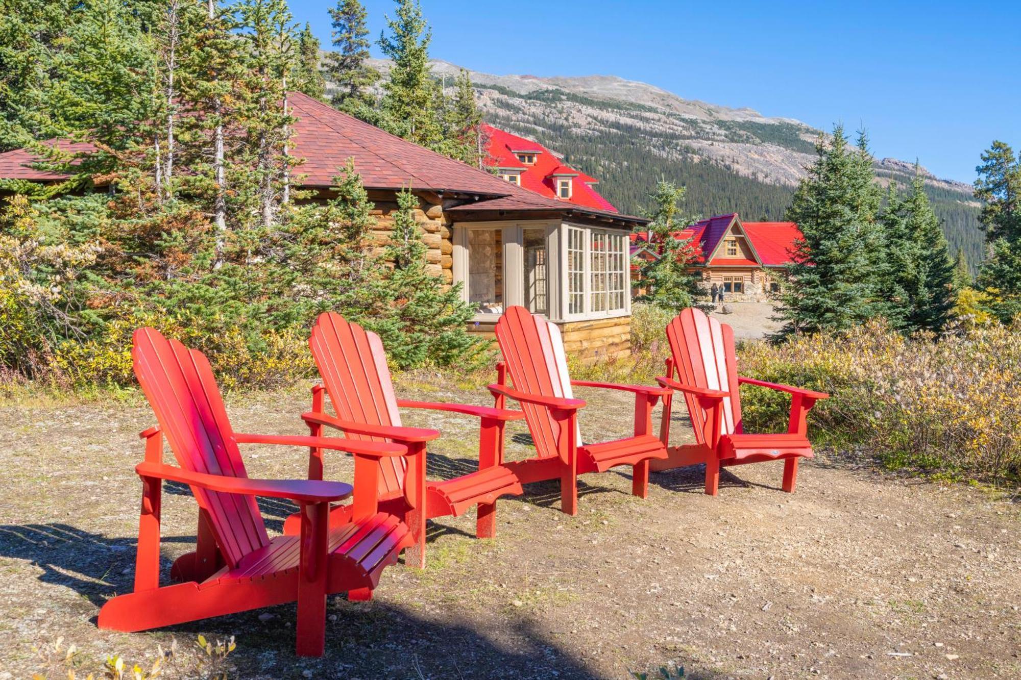The Lodge At Bow Lake Lake Louise Εξωτερικό φωτογραφία